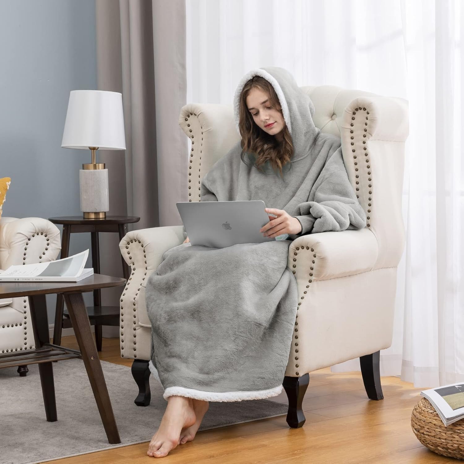 Blanket Hoodie Wearable Blanket, Super Soft Warm Oversized Blanket Sweatshirt Flannel Sherpa Blanket